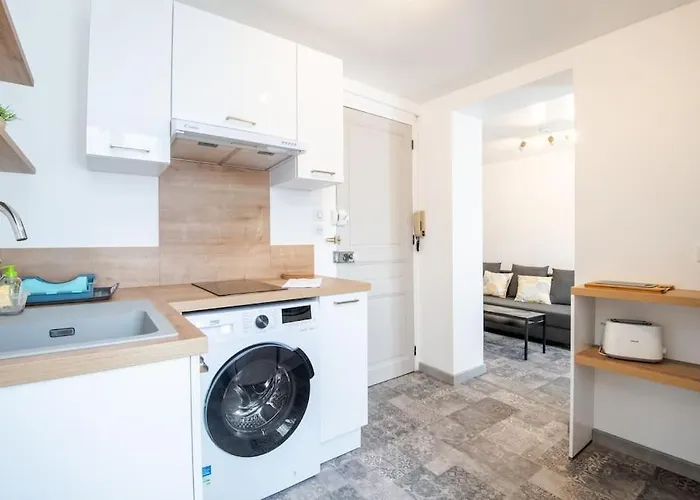 Petit T2 Centre-ville Appartement